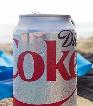 can of diet coke