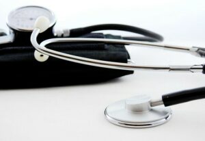 stethoscope-for-intermittent-fasting-health-benefits